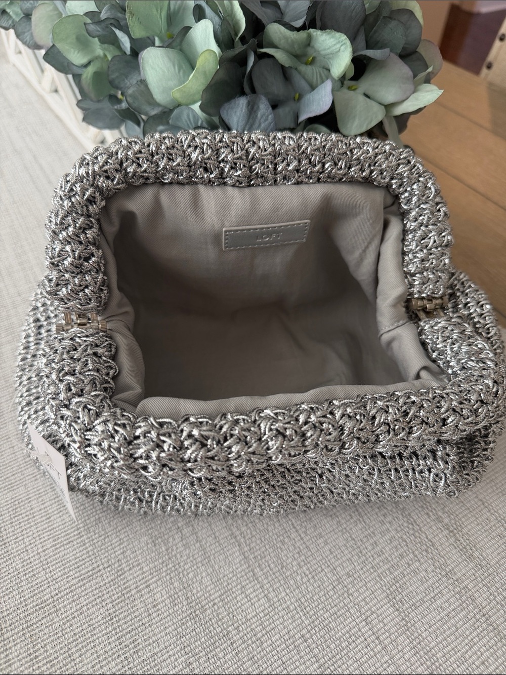 LOFT Silver Metallic Knit Clutch NWT - Picture 3 of 6